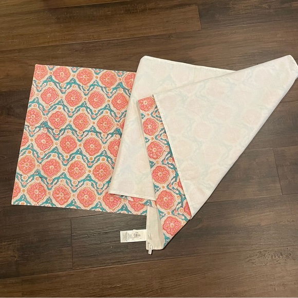 Pottery Barn Block Print Table Runner - Picture 2 of 4